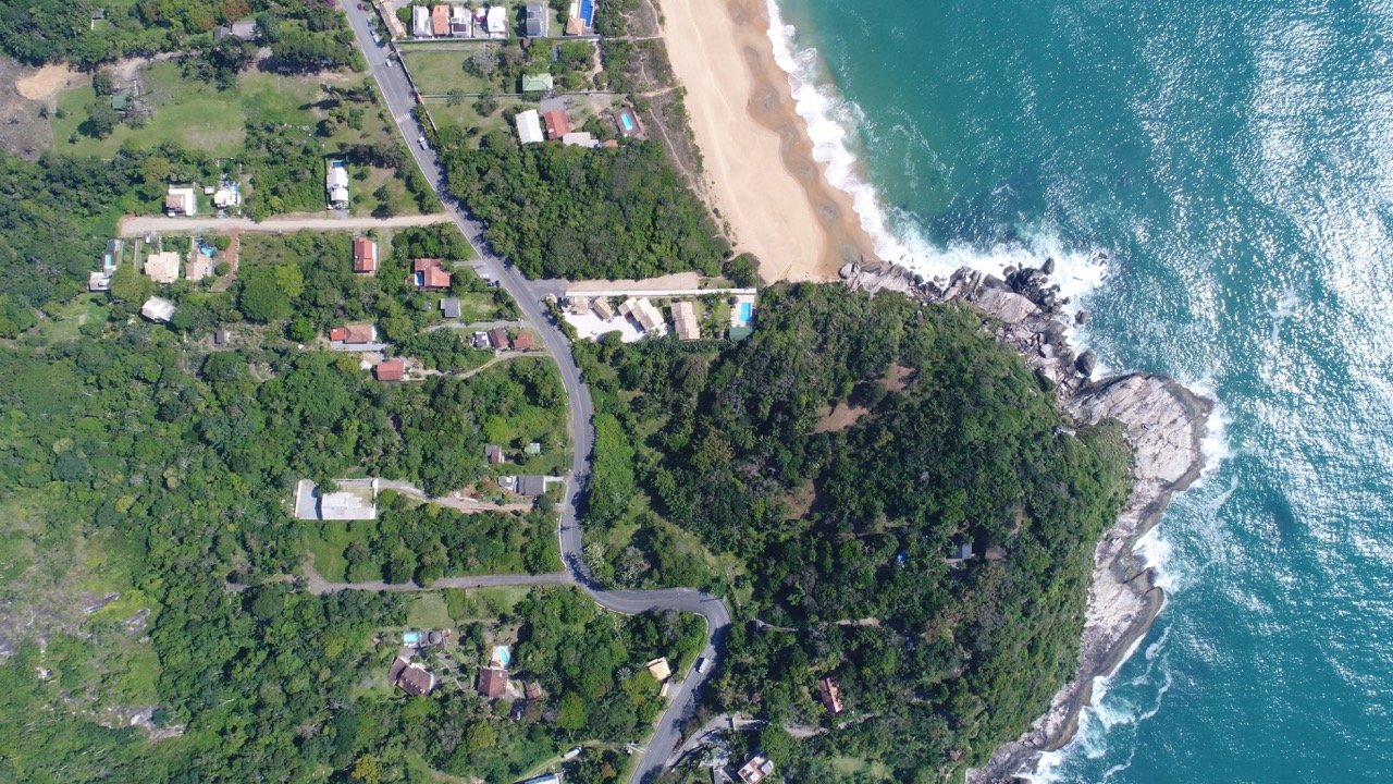 Terreno Frente Mar Estaleiro