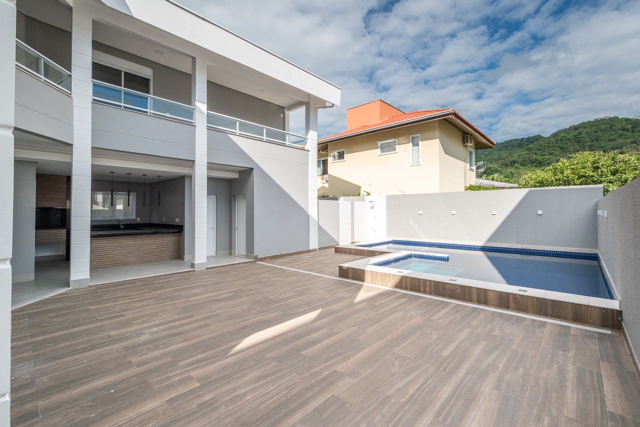 Casa 99 Balneário Camboriú