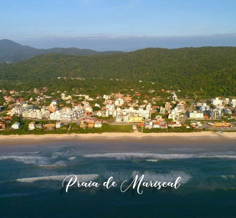 Badejo Residencial Mariscal Bombinhas