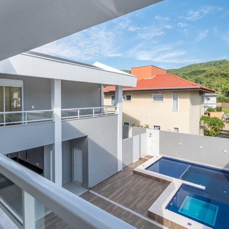 Casa 99 Balneário Camboriú