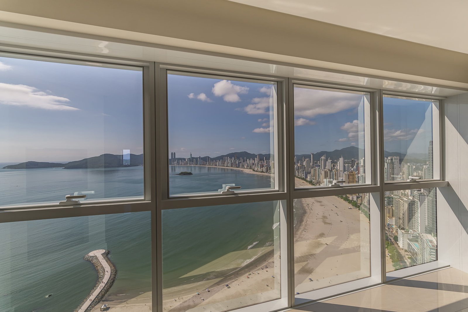 Edifício Infinity Coast