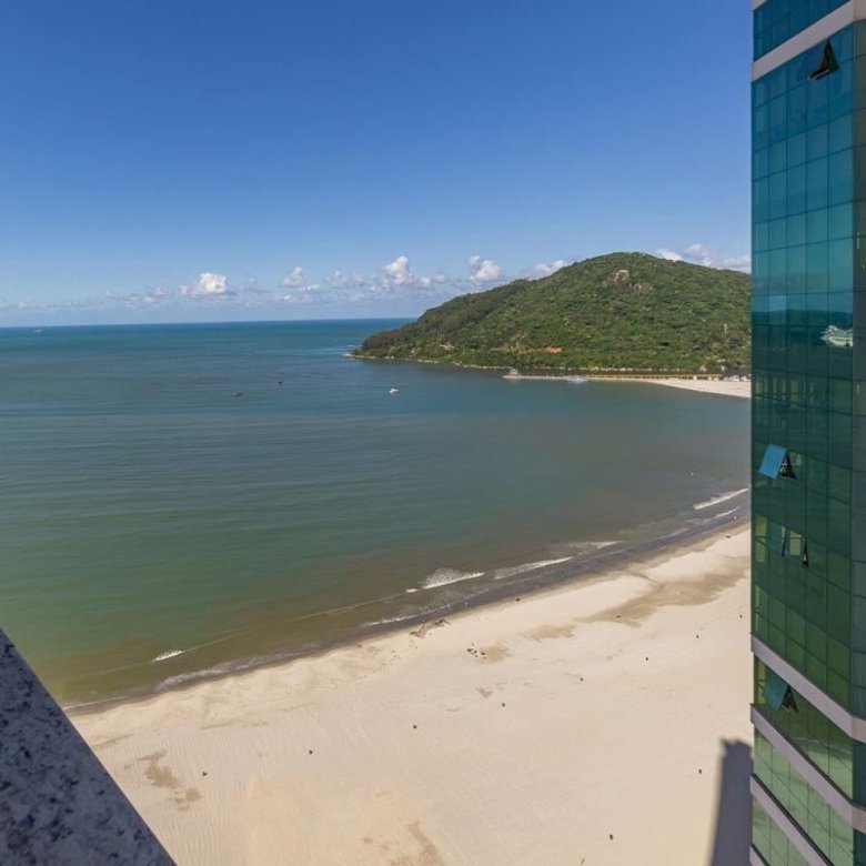 Epic Tower Frente Mar