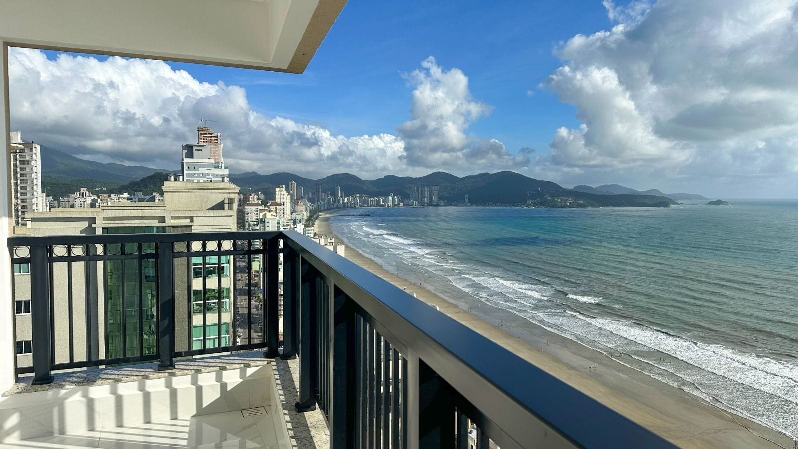 Penthouse La Martina Dallo Itapema