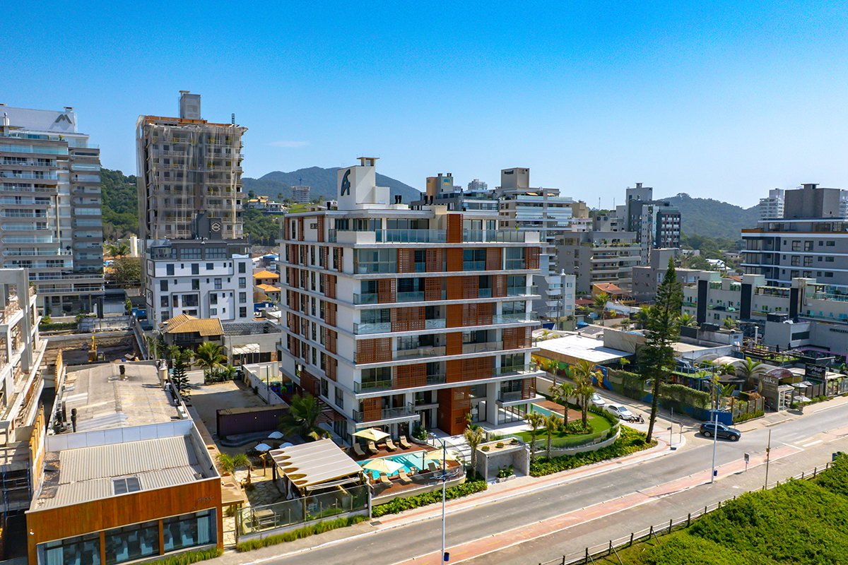 Tirreno Residenziale Praia Brava