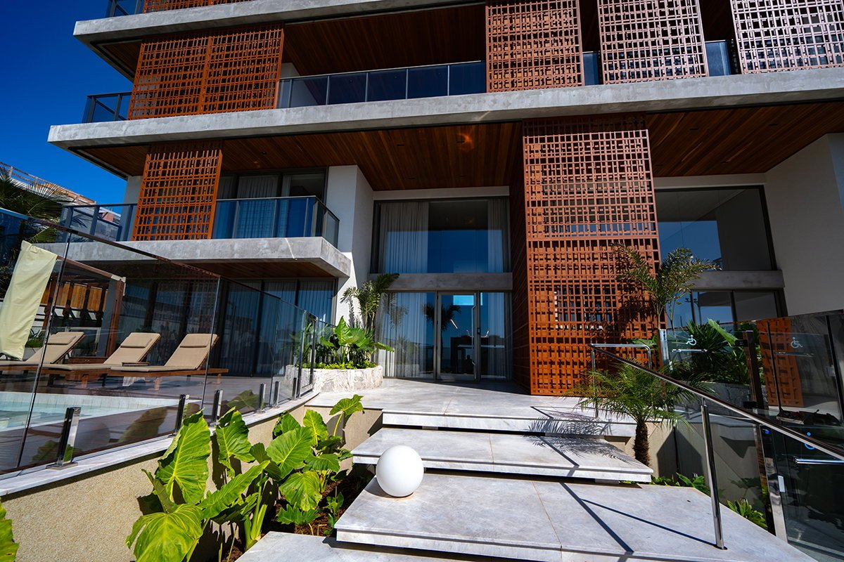 Tirreno Residenziale Praia Brava