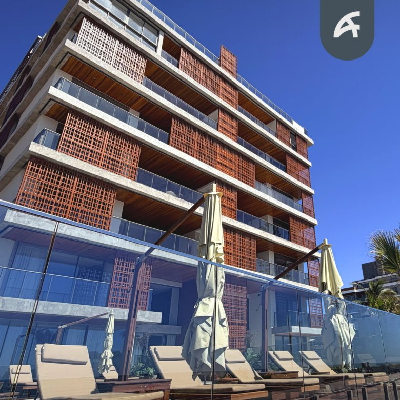 Tirreno Residenziale Praia Brava