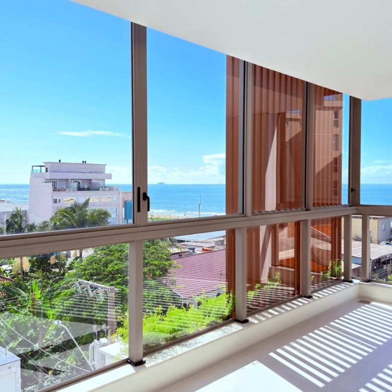 In Exclusive Home Praia Brava Itajaí